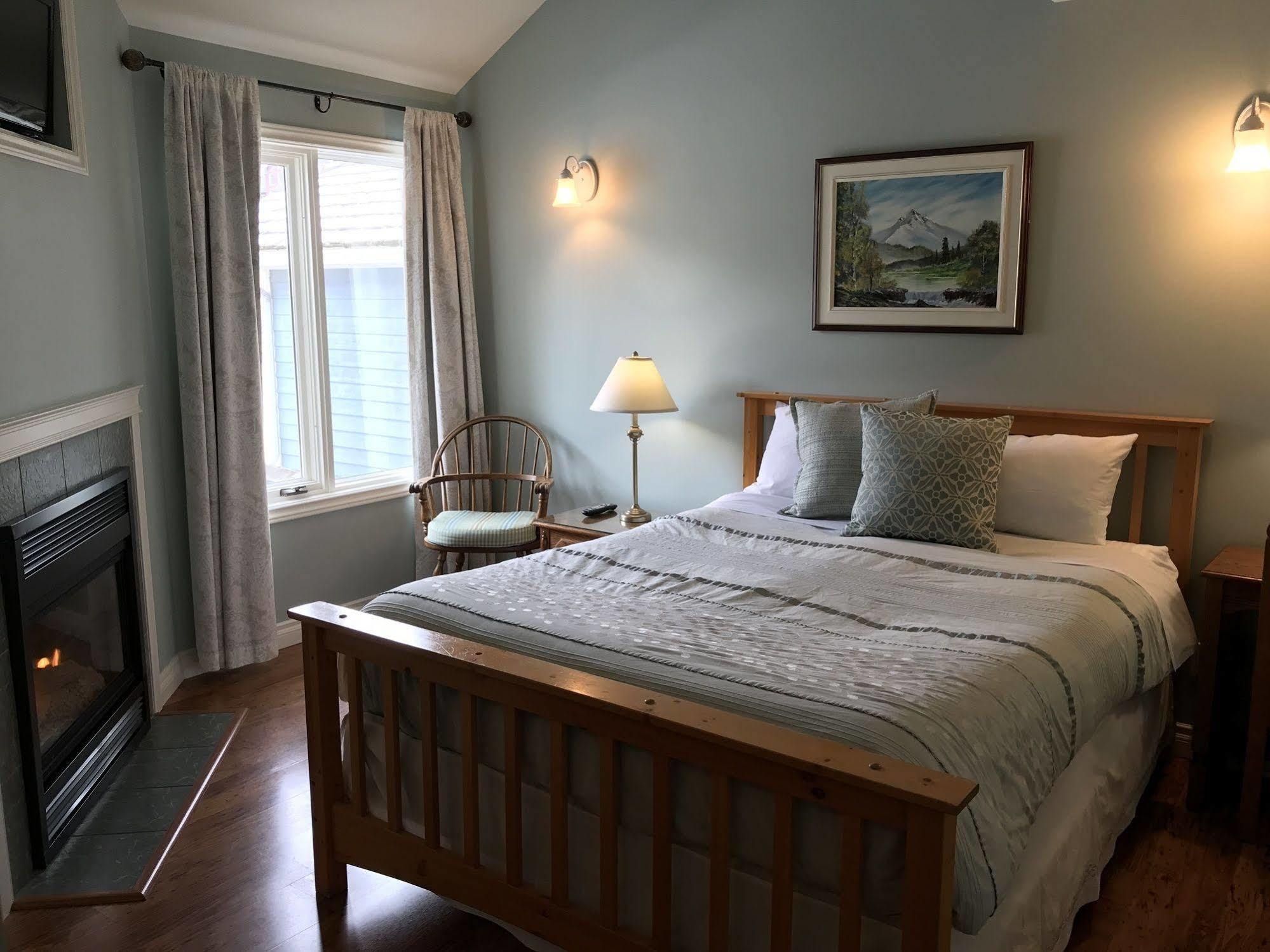 Lady Macdonald Country 4*