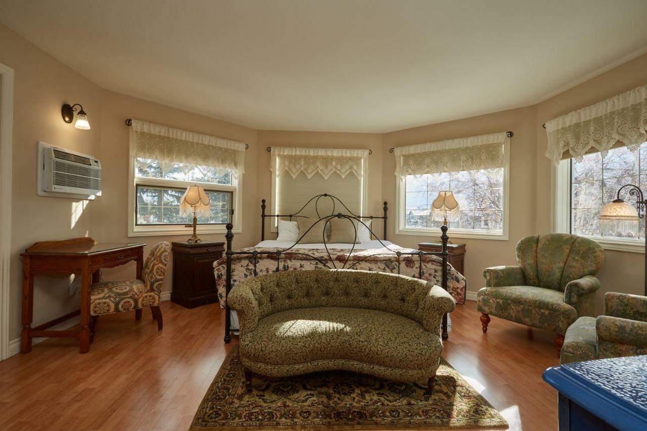 Lady Macdonald Country Inn Canmore