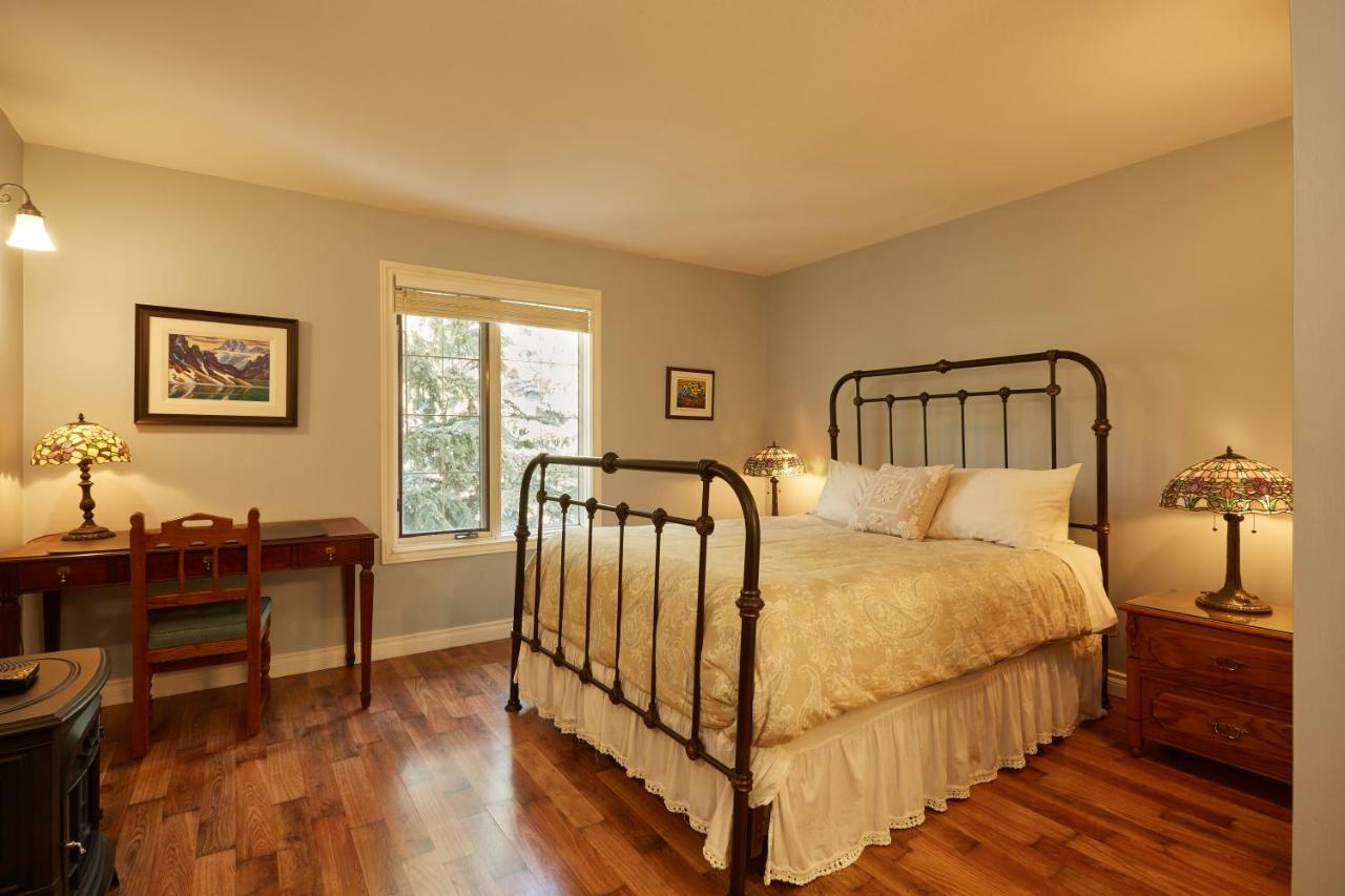 Lady Macdonald Country Inn 4*